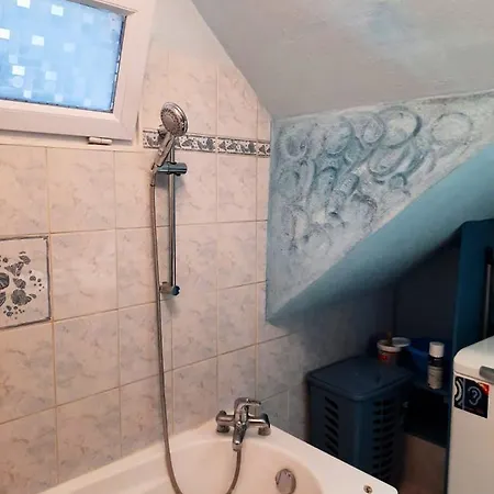 アパート Spacieux A Avec Vue Sur Jardin, 100 M² *