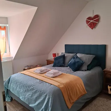 アパート Spacieux A Avec Vue Sur Jardin, 100 M² *