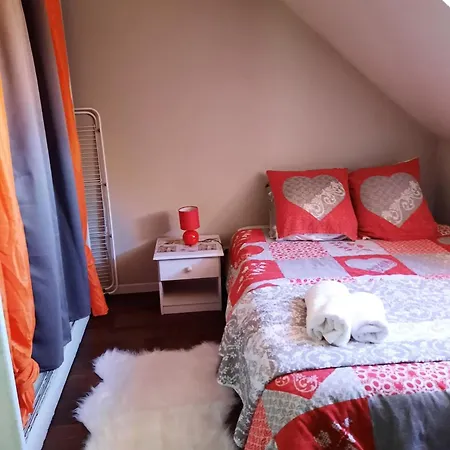 Spacieux A Avec Vue Sur Jardin, 100 M² *